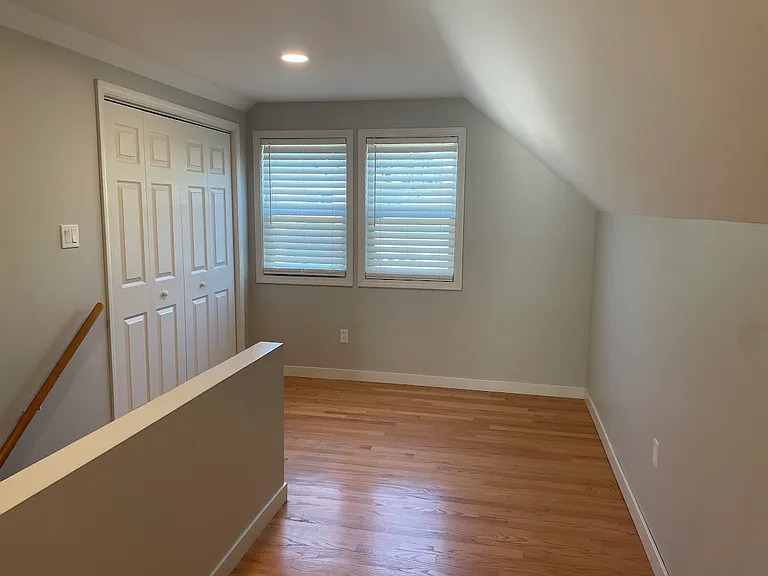 10625 SE Boise St — Photo 20