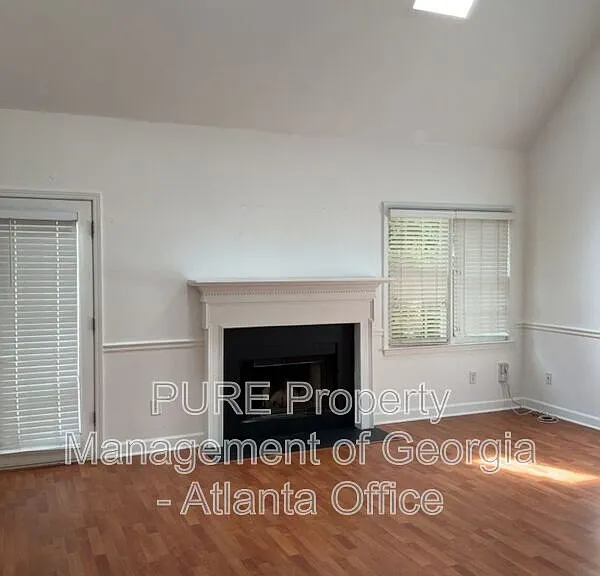 909 Michael Lee Way — Photo 8