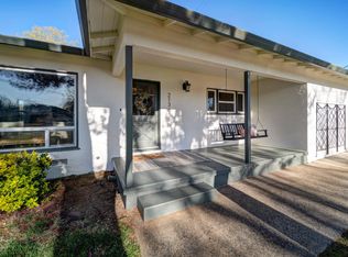 2136 Garden Ave, Redding, CA 96001