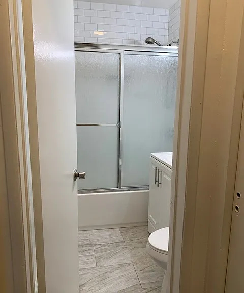 8345 Rosewood Ave #9 — Photo 5