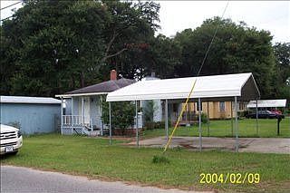 4th image of 3201 Treville Ave