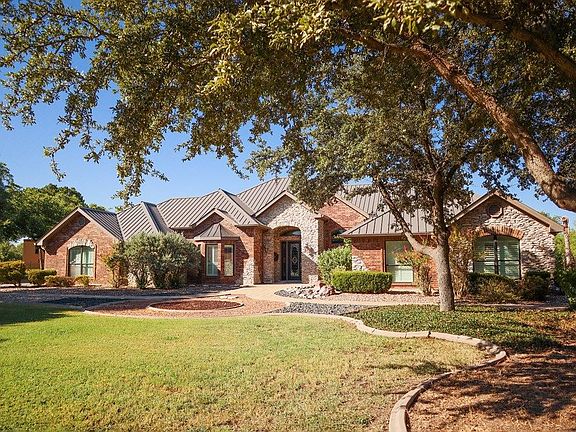 4th image of 1649 Becker Ln