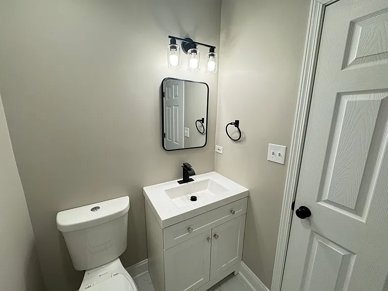 5438 S Indiana Ave #1F — Photo 15