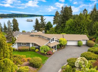 6575 NE Sundance Ln, Bainbridge Island, WA