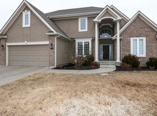 8921 N Donnelly Ave, Kansas City, MO 64157