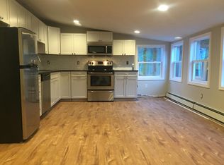 2 Whipple Ave, Smithfield, RI 02917