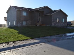 550 Coyote Trl, Box Elder, SD 57719