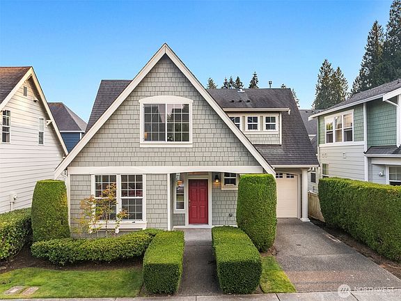 2nd image of 3322 239th Street SE