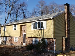 49 Greenview Dr, Holliston, MA 01746