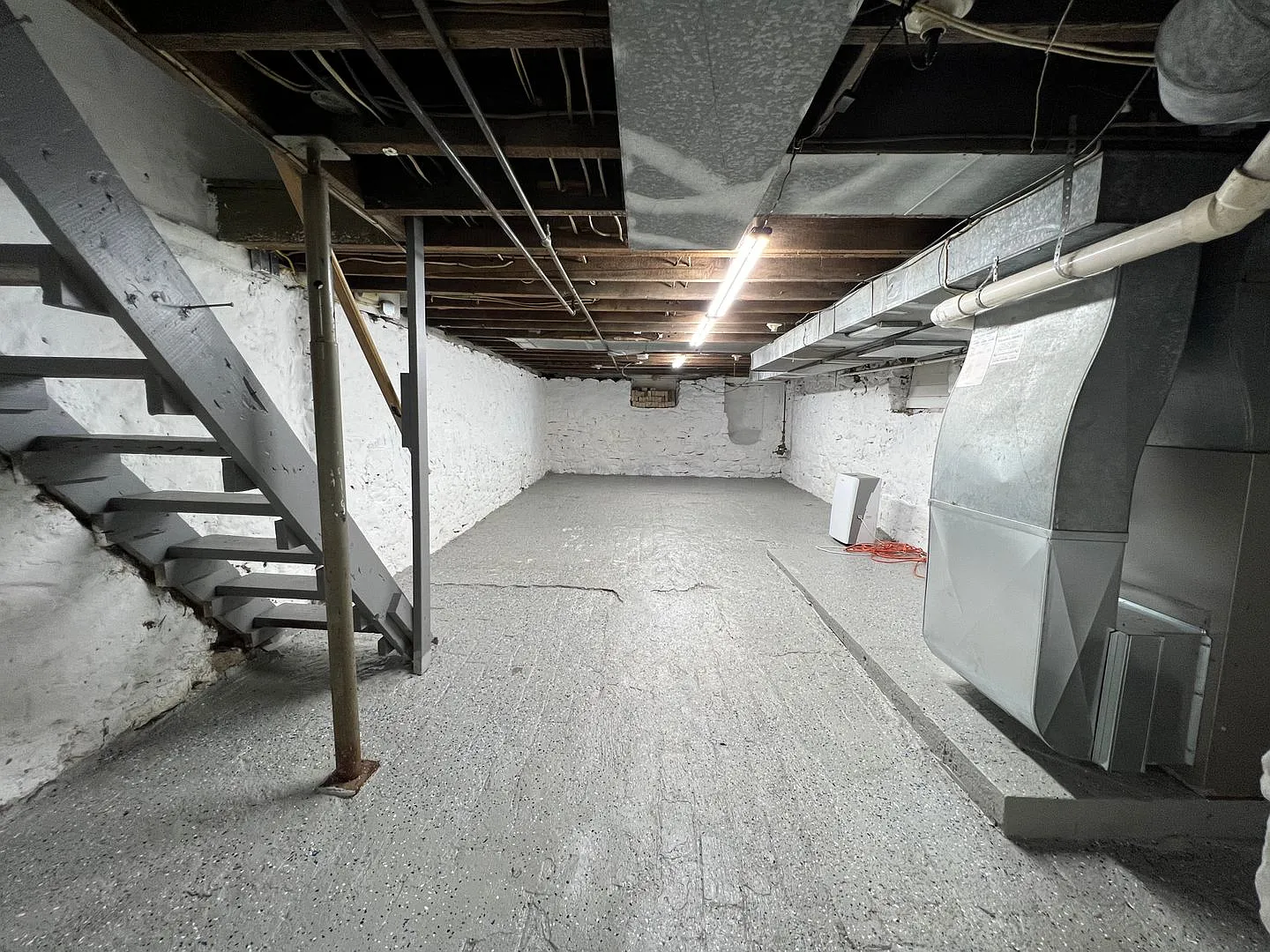 Updated 2BR Townhouse now available! — Photo 3