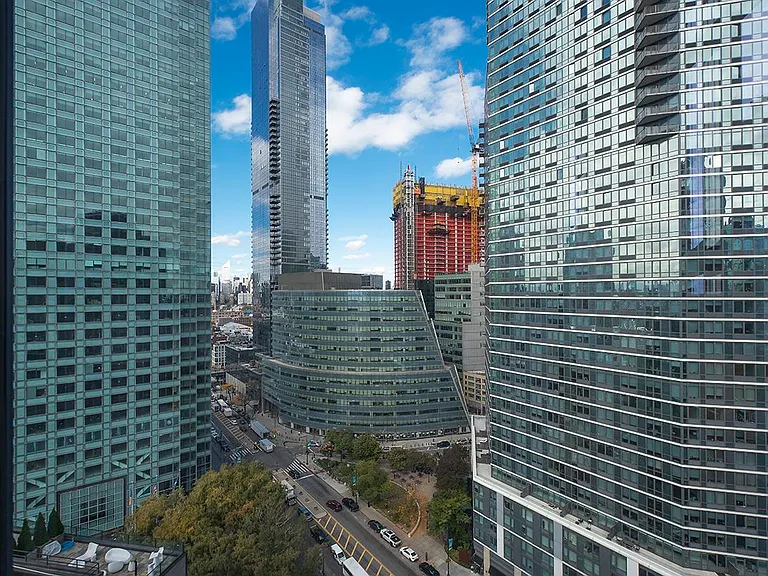 8 Court Sq #18C — Photo 9
