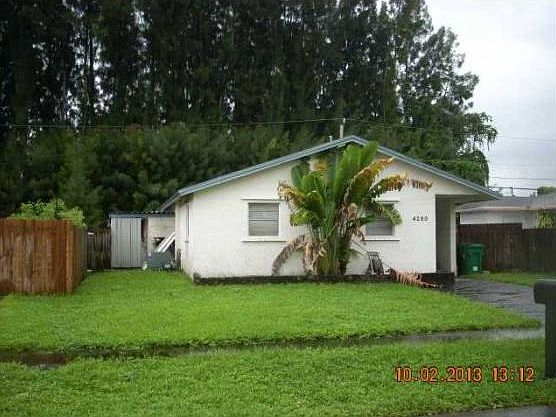 2nd image of 4280 SW 55th Ave