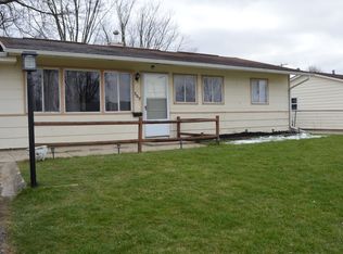 557 Tarimore Dr, Springfield, OH 45506