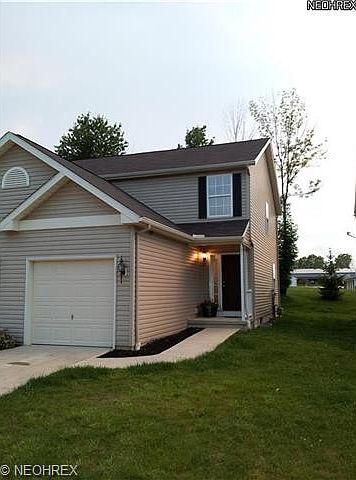 1st image of 585 Birch Hill Dr Unit 28