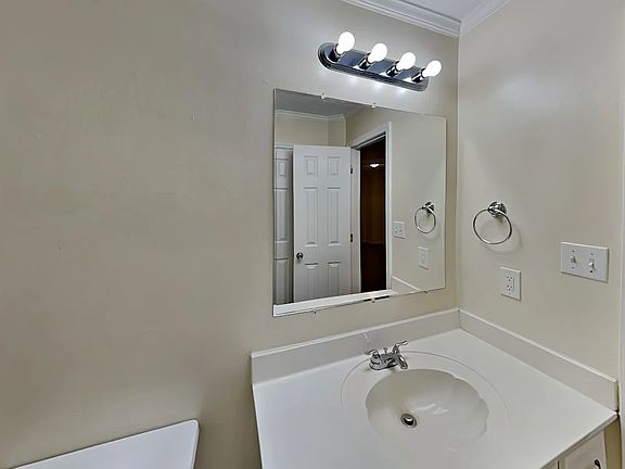 2nd image of 2613 Hornwood Ct