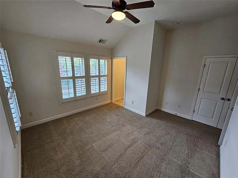 2104 McFarlin Ln — Photo 26