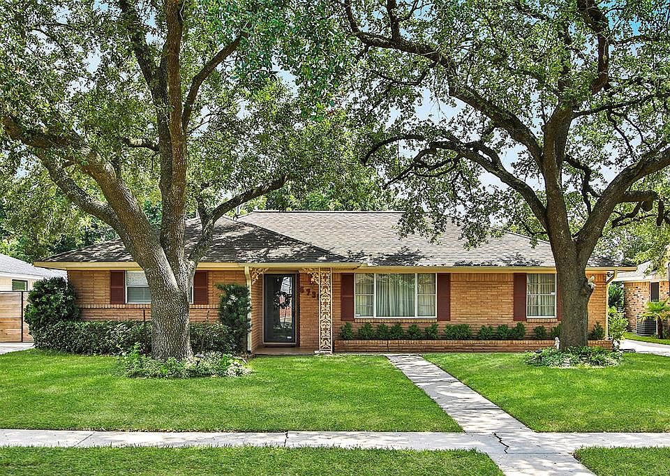 1st image of 6735 Lindyann Ln