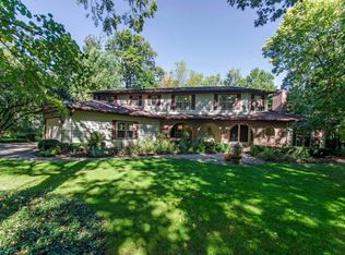 1608 Mayapple Ct, Naperville, IL 60565