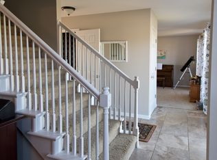 160 N Meadow Ridge Trl, Edwardsville, IL 62025