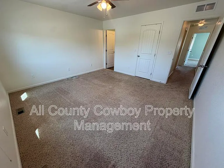 4035 Little Moon Trl — Photo 6