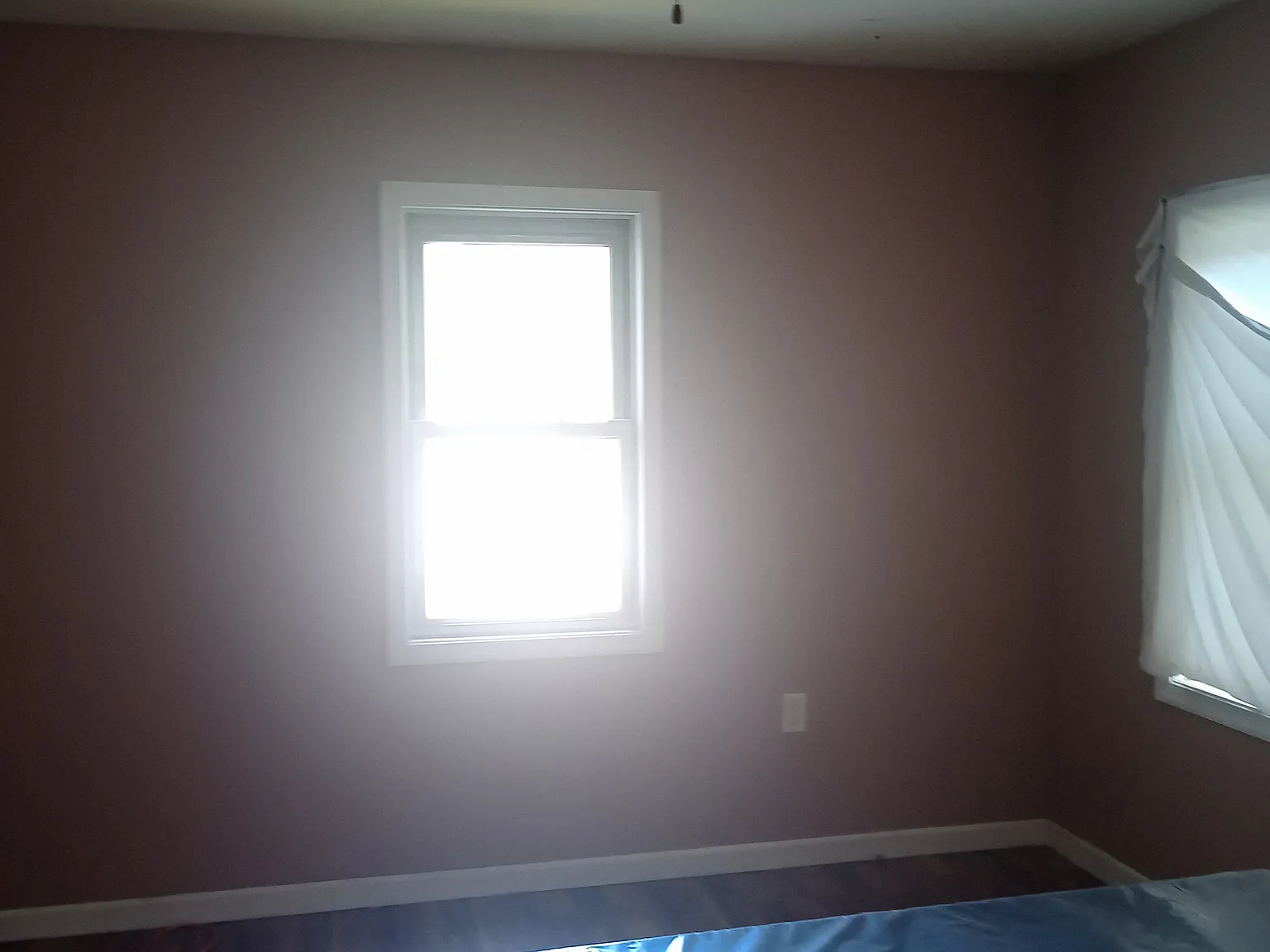 Studio, 300 sqft, $1,000 — Photo 3