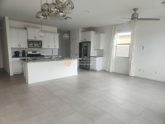 4th image of 4208 S 68th Dr