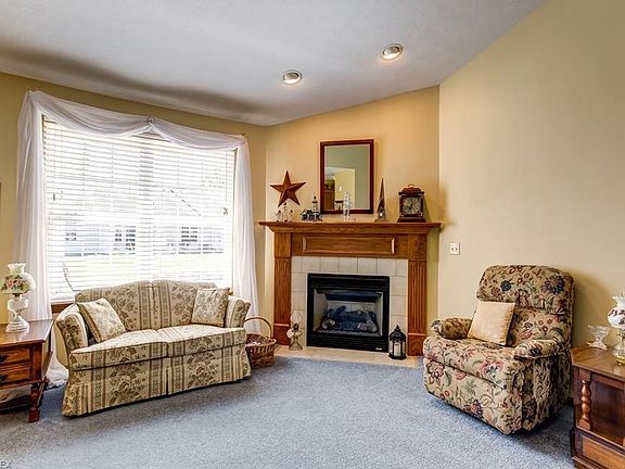 5th image of 558 Hidden Harbor Dr Unit 38