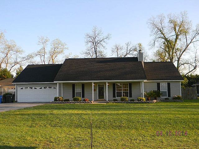 1st image of 3840 Brookfield Dr