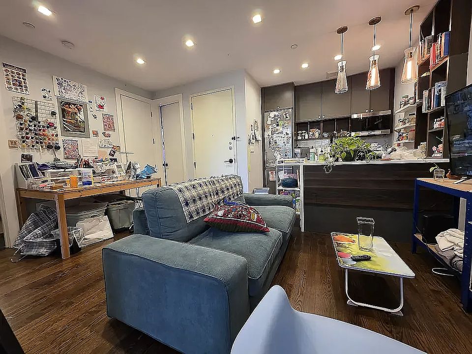 1st image of 379 Sumpter St #2L