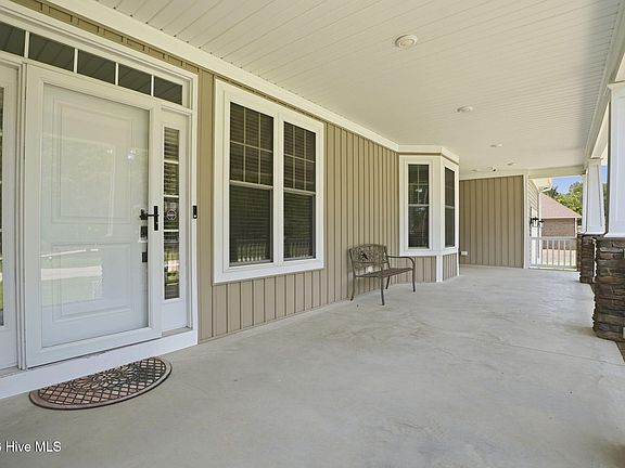 5th image of 4915 Country Club Drive N