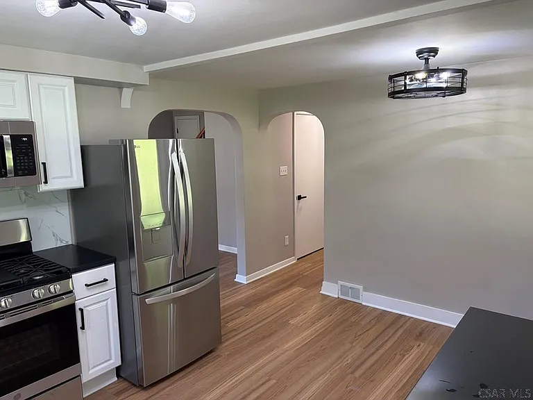 226 Suie St — Photo 12