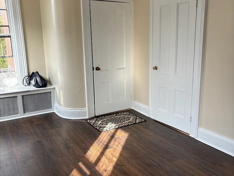 274 N Washington St — Photo 3