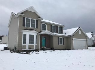 73 Doncaster Trl, West Henrietta, NY 14586