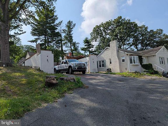 4th image of 2207 Hammonds Ferry Rd