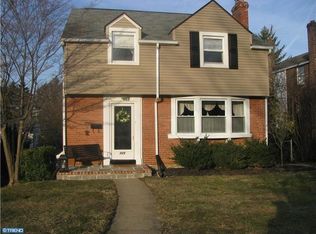 725 Brooke Rd, Glenside, PA 19038