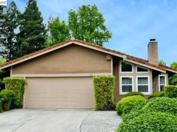 22 Jib Ct, Pleasant Hill, CA 94523