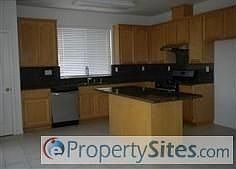 3rd image of 285 Havenwood Cir