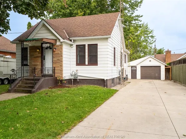 1008 James St, Chatham Kent, ON N8A 2P8