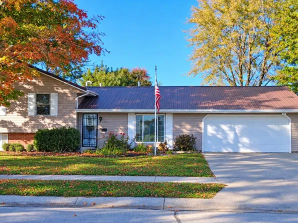 1302 Nagel St, Saint Marys, OH 45885