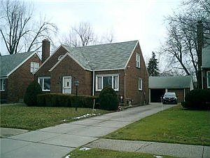 1st image of 121 Bame Ave