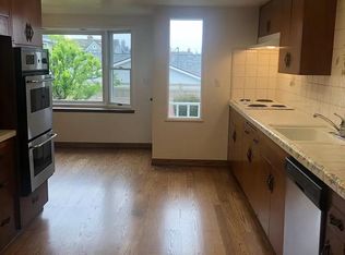 421 Avenue F, Redondo Beach, CA 90277