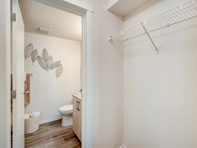 30 Cityside Gdns NE — Photo 122