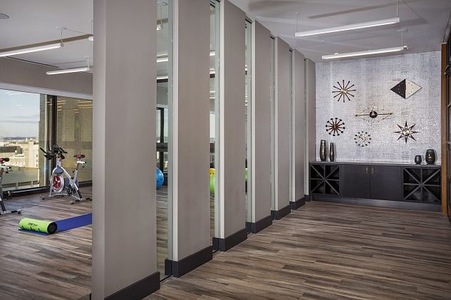 Yoga and Spin Centers