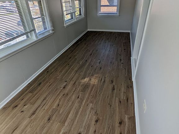 2nd image of 4811 White Oak Ave Floor 2