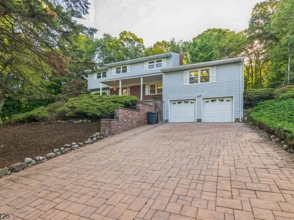 43 Wolfe Dr, Wanaque Boro, NJ 07465