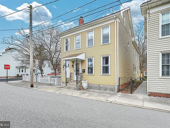 3rd image of 49 McAllister St
