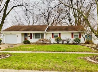 517 Essex Ave, Mattoon, IL