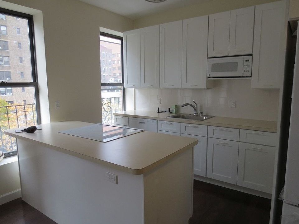 1st image of 2850 Broadway APT 3S