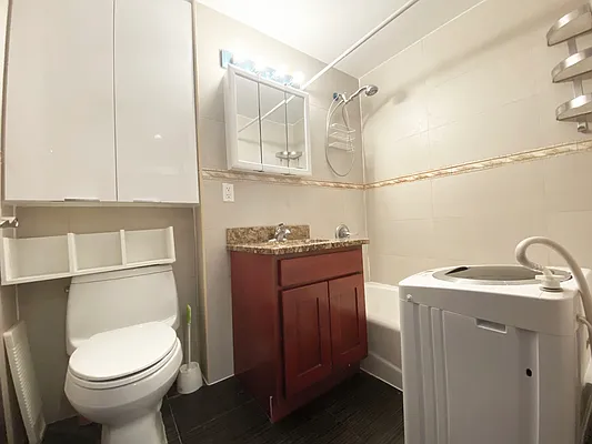 Rented by Carnelian Residential, LLC | media 23