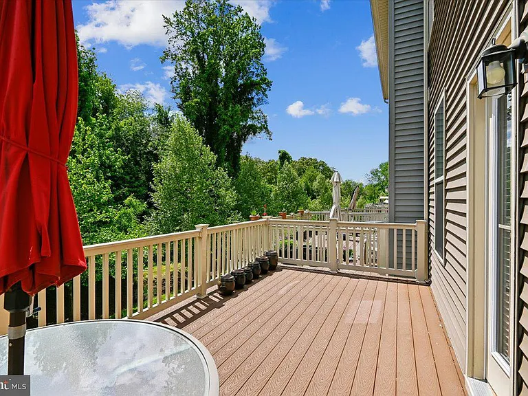 8261 Kippis Rd — Photo 22